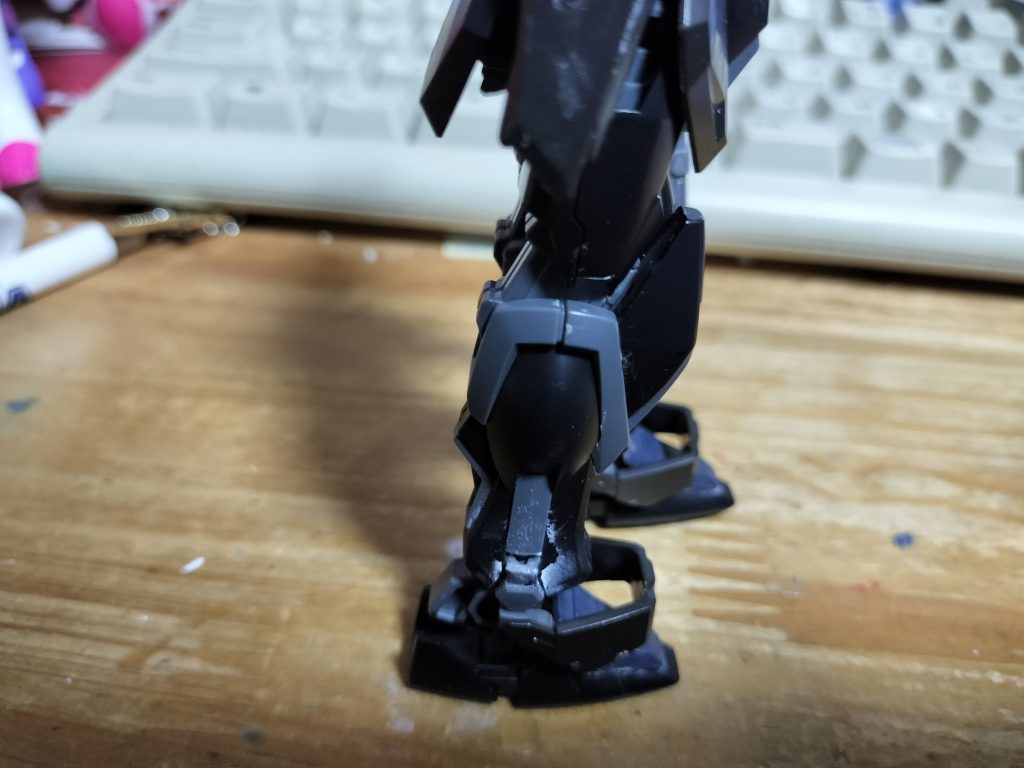 以上ですまあこのパーツのせいでライトパッケージのストライクの足のガードパーツが入らないという_(┐「ε:)_