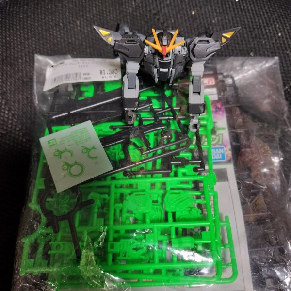 ダークストライクガンダム2号機　覚醒ストライク