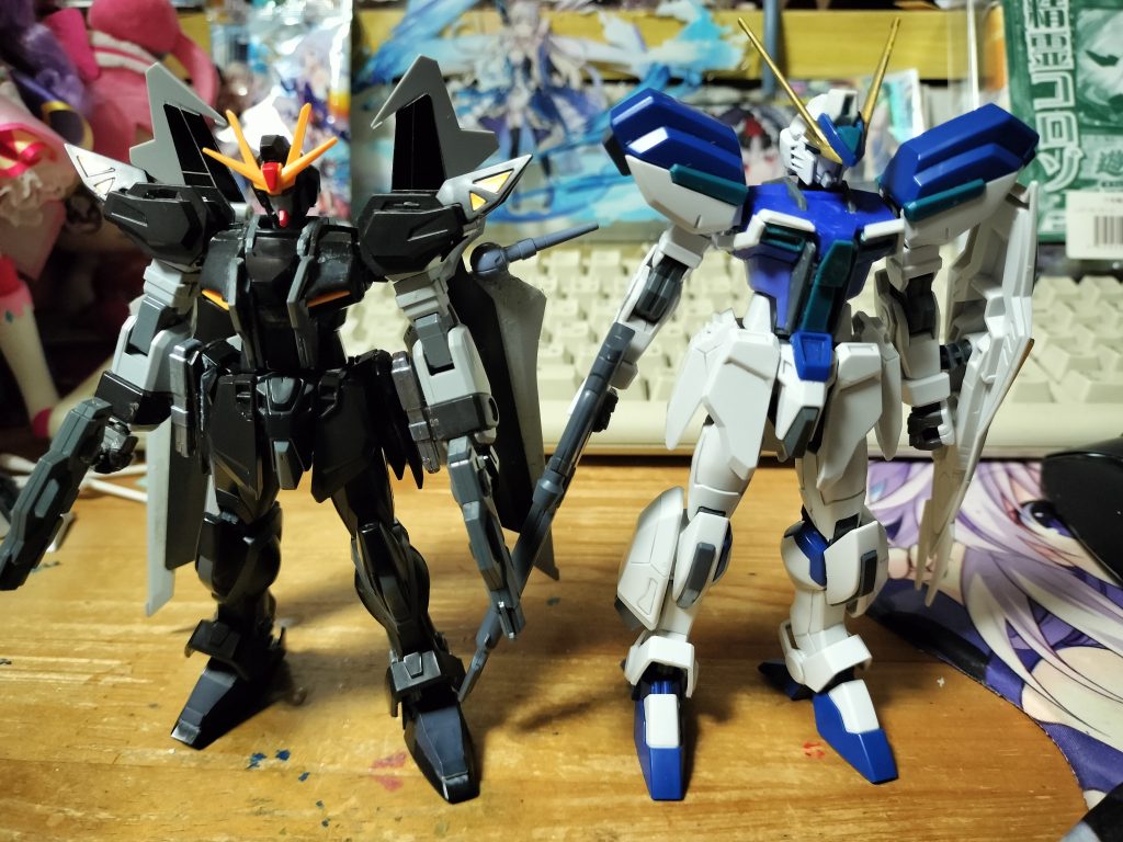 以上です　ストライクよりウィンダムのほうが背が高いのに少し驚いた　あと頭ライジングフリーダムを改造してます　まあこれも改造しないほうがよかったて思いまし(´；ω；｀)