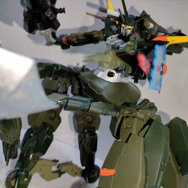 ハイゴッグJ5(防衛監視特化型限定インフィニットジャスティス局地仕様仮設5号機)