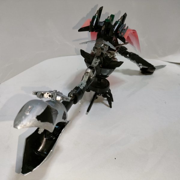 第3のアンノウンモビルアーマー(ブラックナイト・スコードロン)