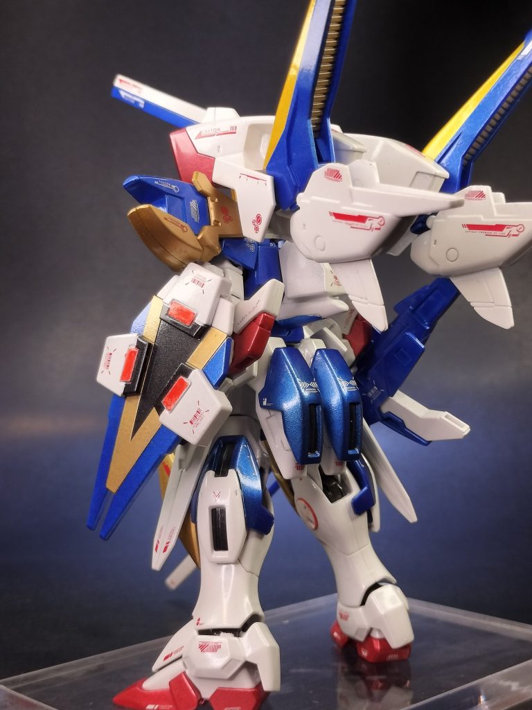 HGUC V2アサルトバスターガンダム チタニウムフィニッシュ風–4枚目/制作者：ぐりぐら