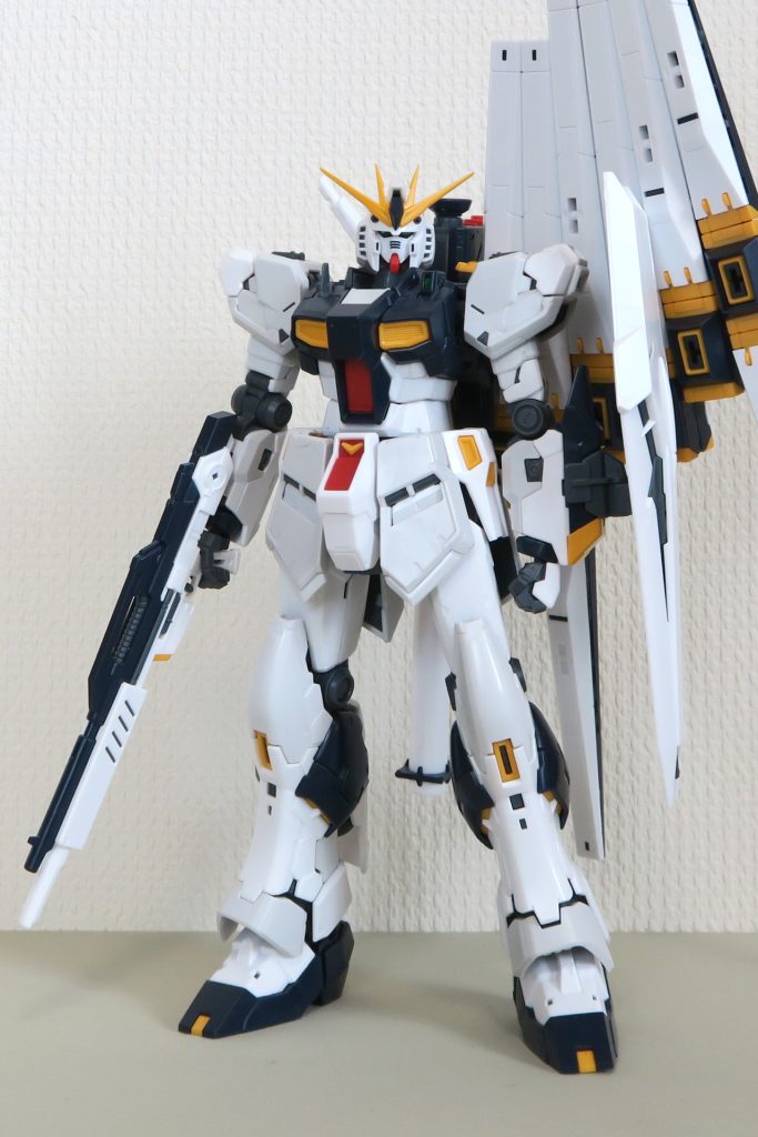 俺のRG νガンダム–2枚目/制作者：@Ken_BRZ