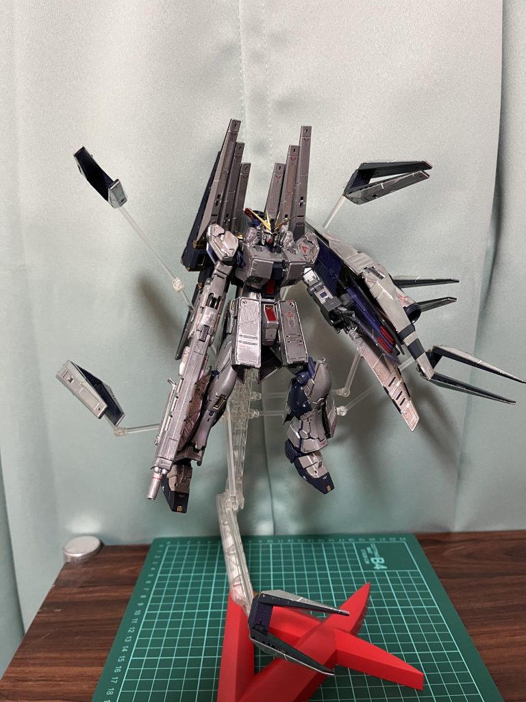 ニューガンダムHWSダブルファンネル–2枚目/制作者：アッキー