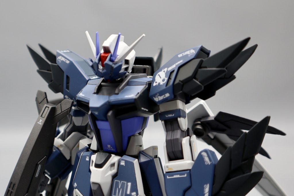 個人的ポイント①使いたいと思っていたプラネッツシステムのデカールをこの機会に貼ることができました!このデカールかっこいいいなあと思っていたんです…!