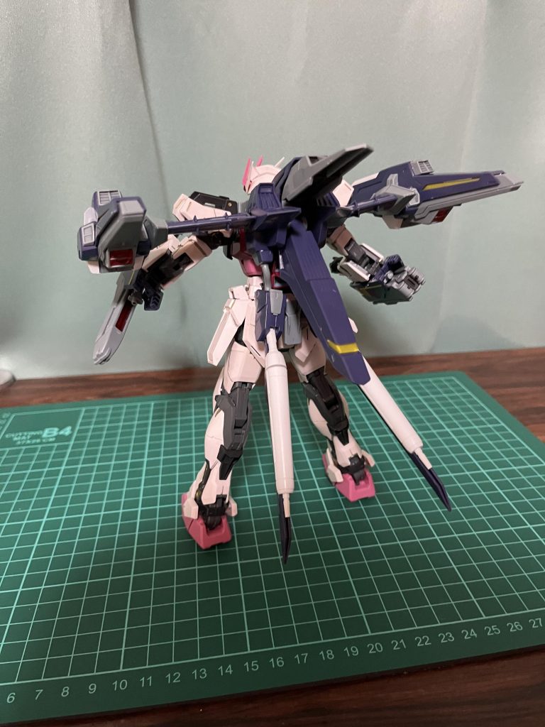 ライトニングストライクルージュ–5枚目/制作者：アッキー