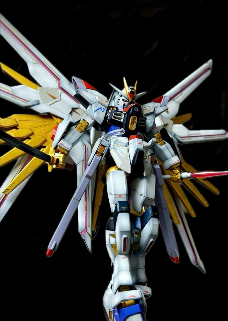 HG マイティーストライクフリーダム–3枚目/制作者:ぼっさん