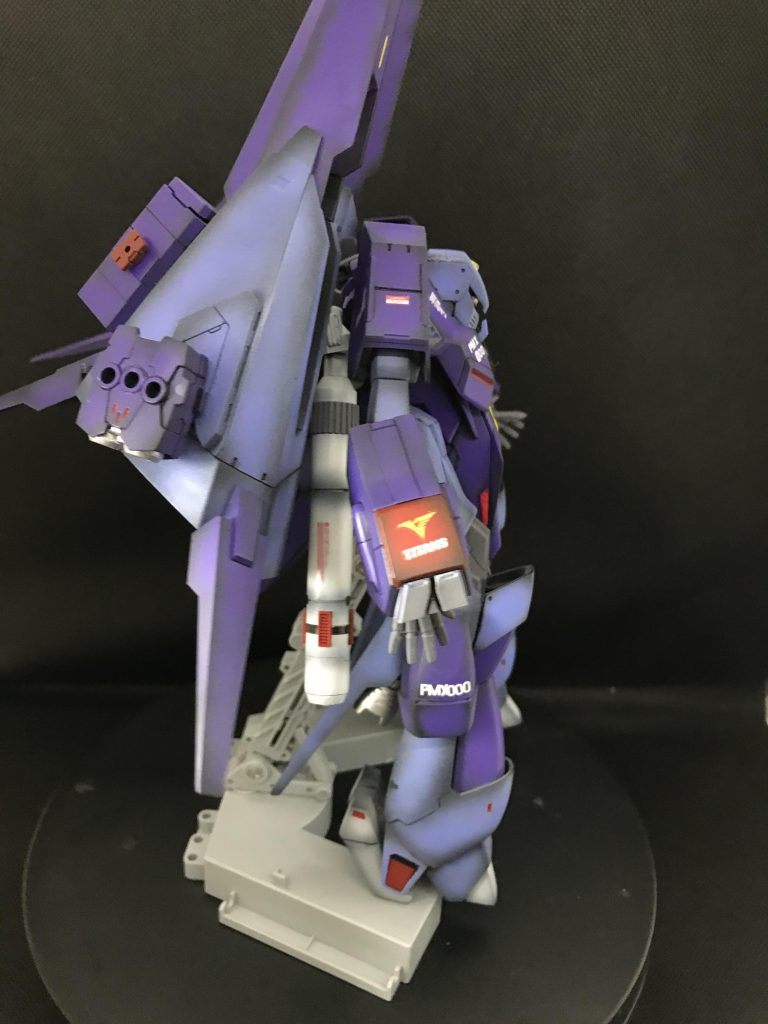 HGUCメッサーラカスタム–3枚目/制作者：lunablood