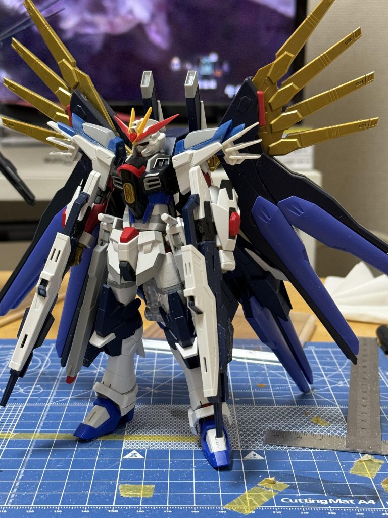 アルティメットストライクフリーダムガンダム–4枚目/制作者：レオン〜