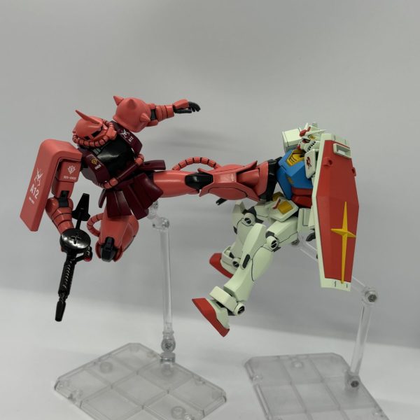 ガンプラフォトギャラリー② HGUC シャア専用ザク　アニメカラー