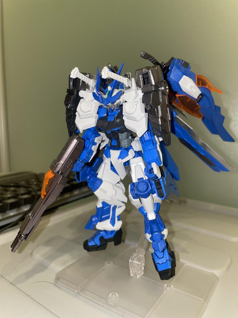 初めて、エアブラシ塗装に挑戦したキットになります。やはり初めてだった事もありまだらになったり色が濃くなりすぎたと思います。