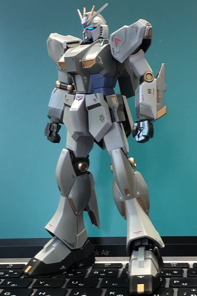 ビルダーズノートの自己紹介キャンペーンで載せた時の写真(全身版)です。ではでは