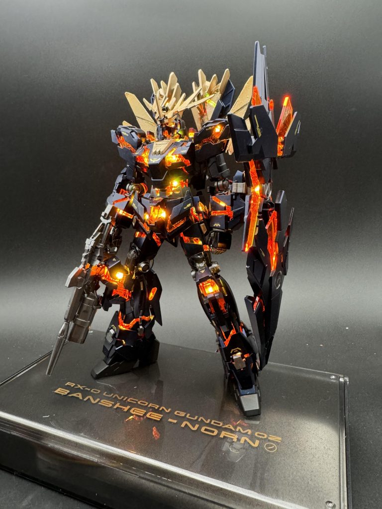 通常カラーのデストロイモード。こちらの色は問題なし。