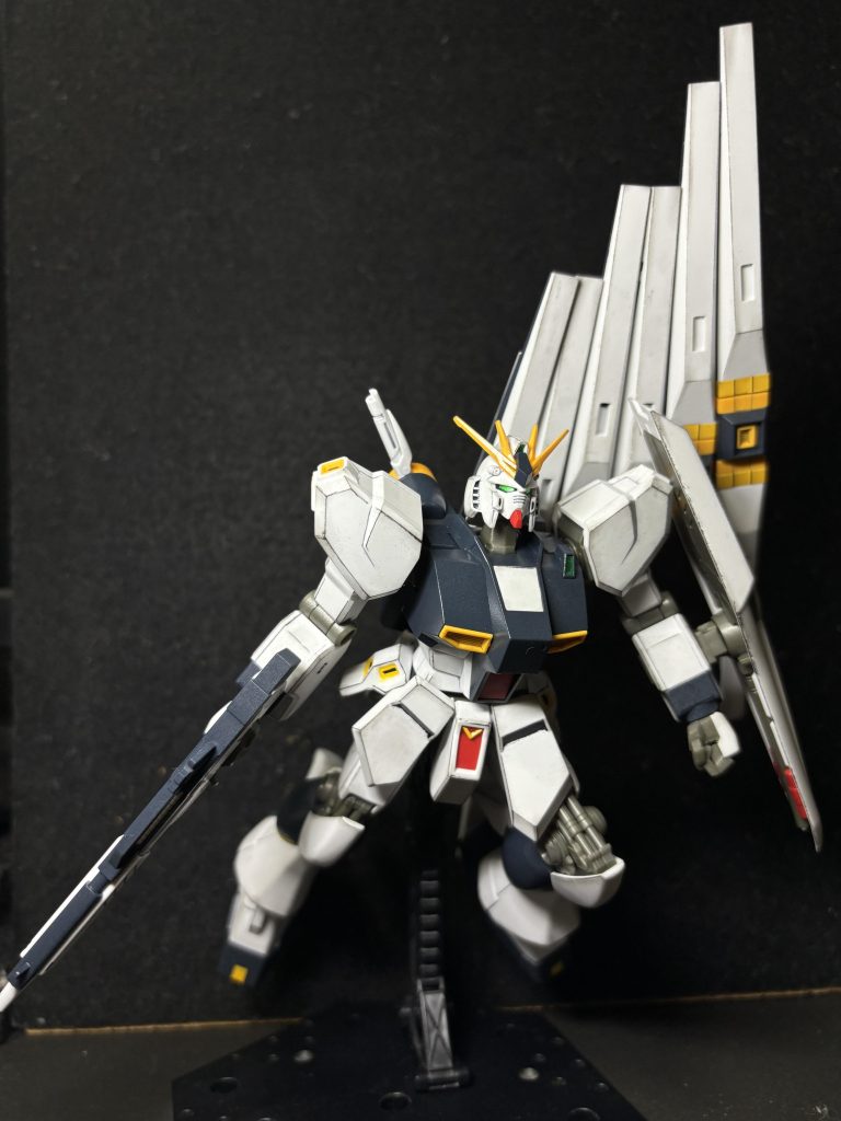 HGUC νガンダム–4枚目/制作者：えびぞう(おじさん)