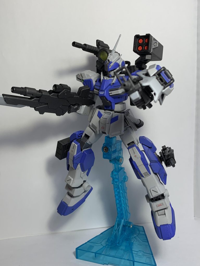 武装一斉射撃したり