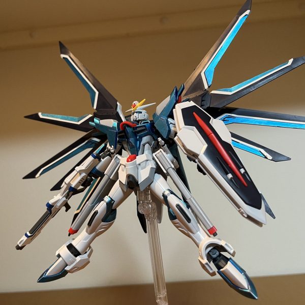 HG ライジングフリーダムガンダム