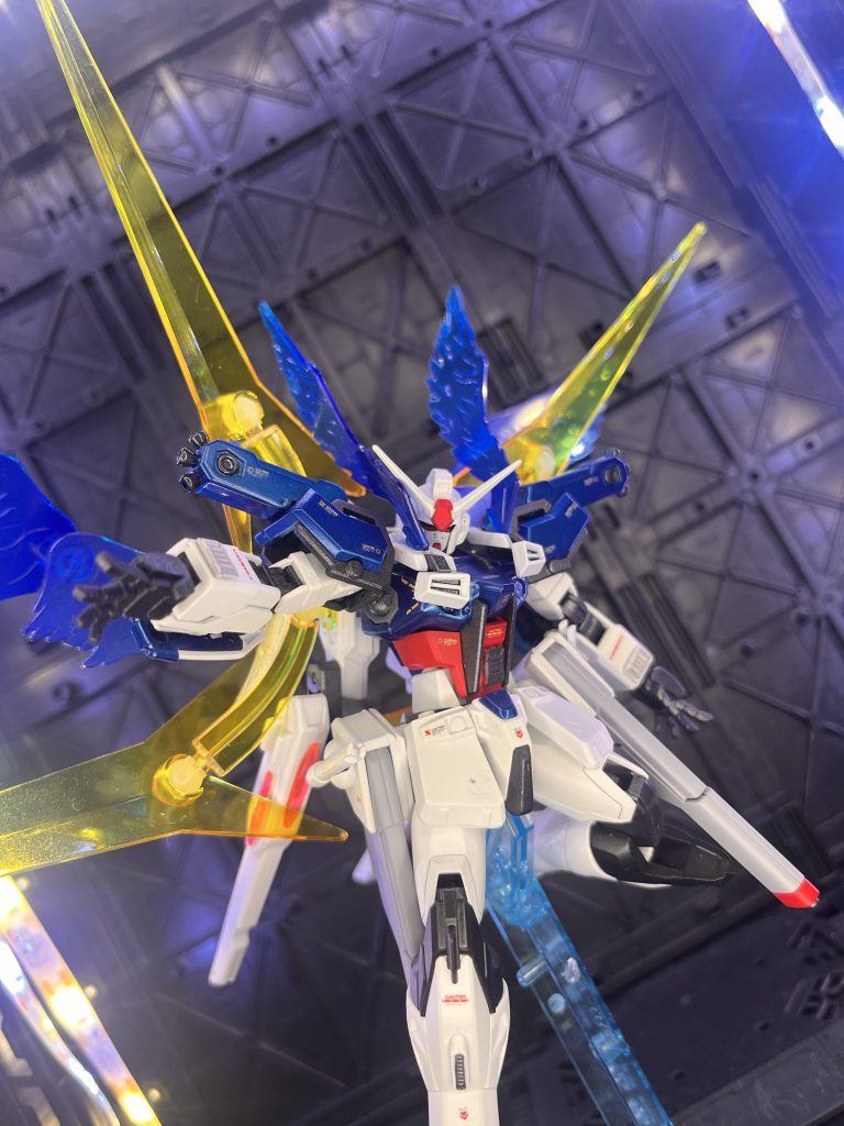 ストライクの拡張性は残しておきたかったのでさまざまなパックを取り付けられます。