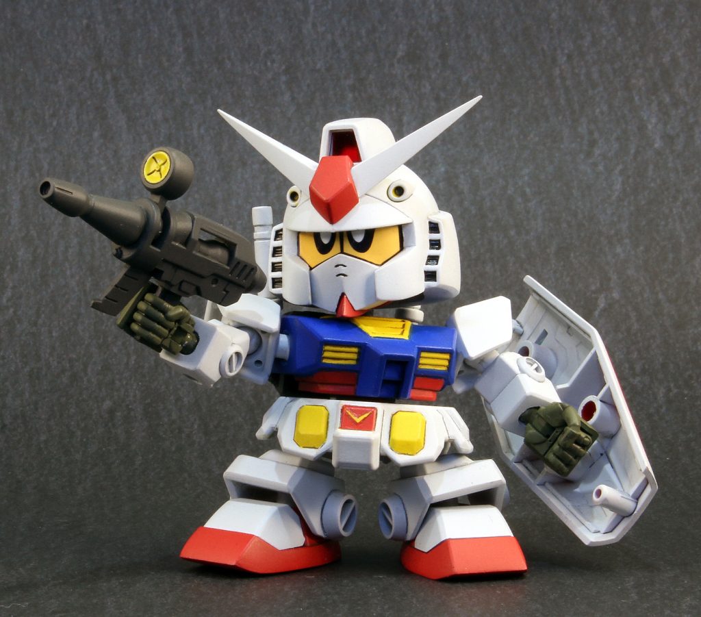 ビームライフル構えやっぱりガンダムと言えばこの装備