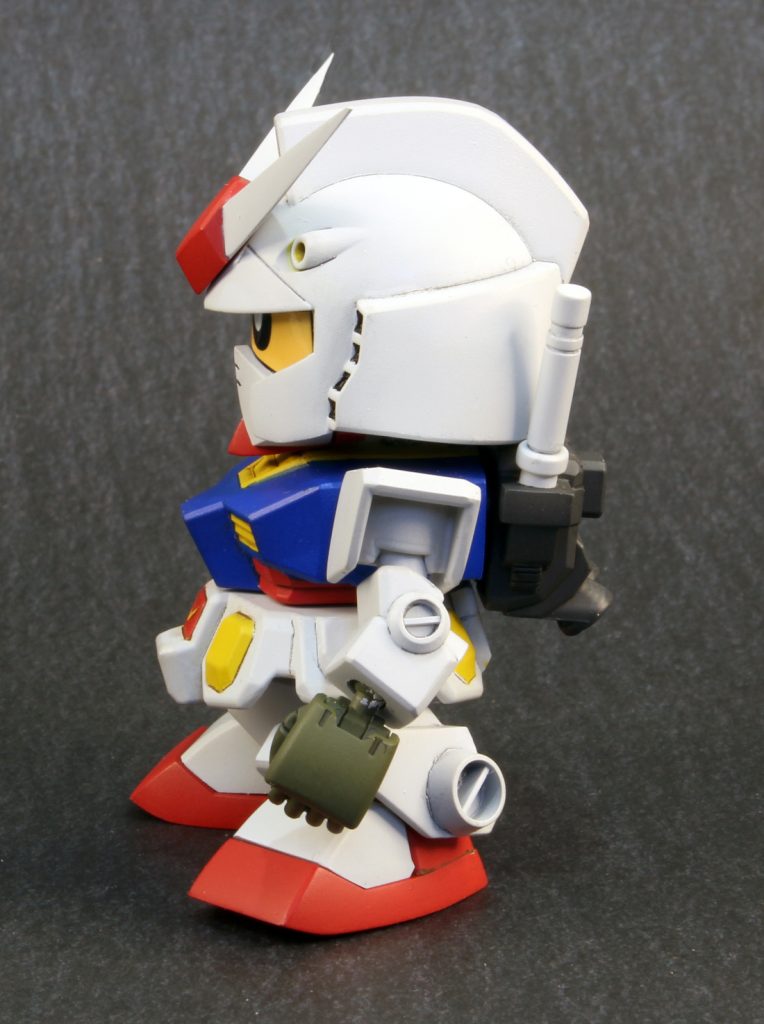 ◆サイドショットSGガンダムは背中が大きく出っ張っているので変形機構は埋めて背中のでっぱりも大きく削除形状出しを優先してます