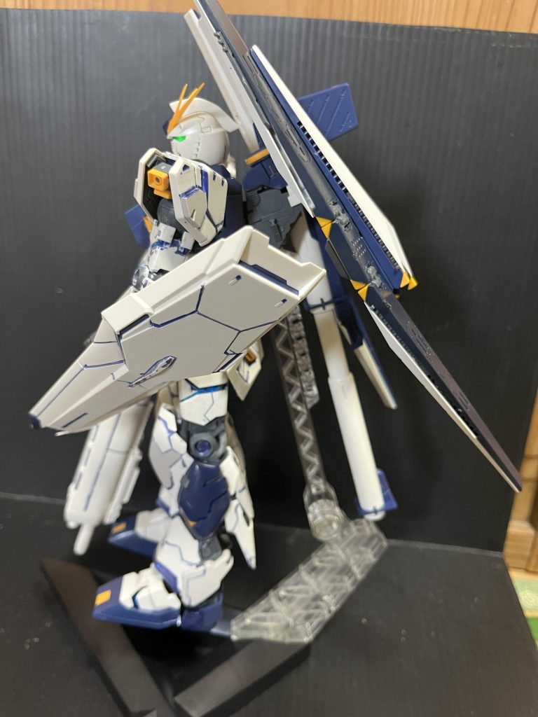 νガンダムダブルファンネル–3枚目/制作者：アッキー