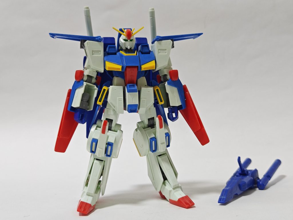 こちら素組みちょっとだけ…あれだけど少し手を入れると見違える!