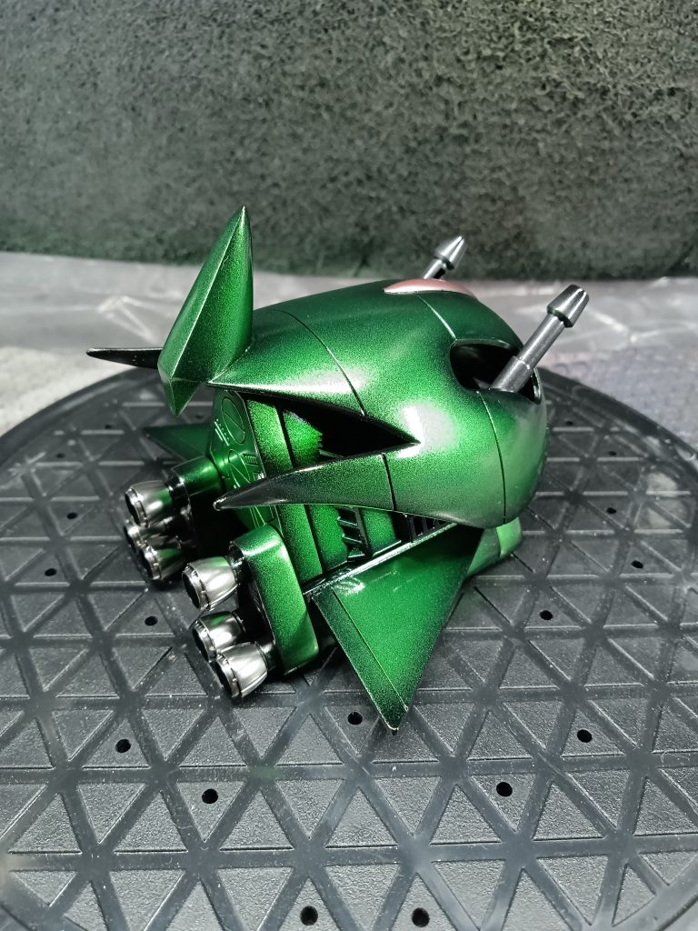 メインキャノンも先端にそれらしい物を取り付け メタルパーツも使ったのですが見えなくなりました😢