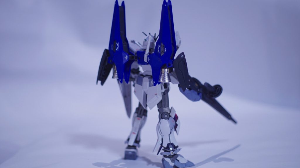 カラーリングは“Wish Song”という楽曲の衣装をイメージしてます。名前のリバーブは彼女のソロ楽曲から取っています。