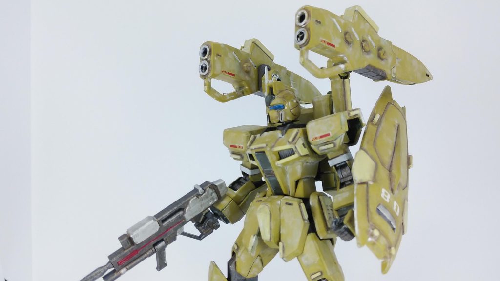 ビーム兵器なのか実弾なのか特に決めてないキャノン