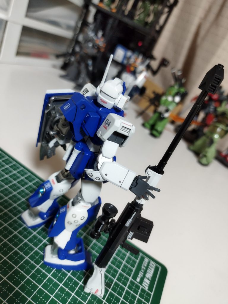 ライフルはフルメタのジャンク武器とビームライフルをミキシングして作成しました。カラーリングは元のビームライフルを意識しました。