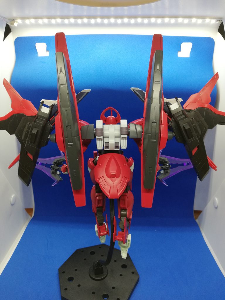 gnアーチャーのバインダーをシュバルゼッテのバックパックで接続しただけの簡単改造ですが、わりとハマったなとw