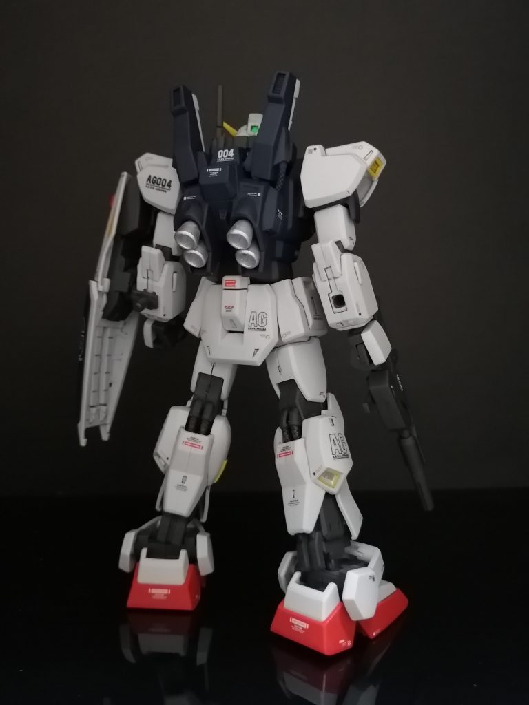 スタイルはリバイブ版よりこちらの方が好きですね。Mk-Ⅱっぽい、マッシブなスタイルです。合わせ目いっぱいのキットですが、時間がないので合わせ目消しはしていません。