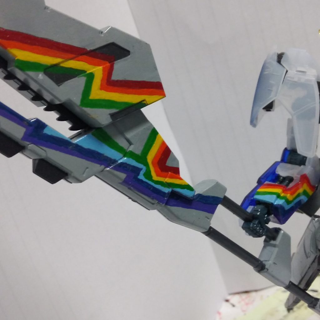 キットはイベント土産で限定のクリアを買ったので、なんか捻りを加えよう、いう動機。拙作ですが、どうぞお手柔らかに。