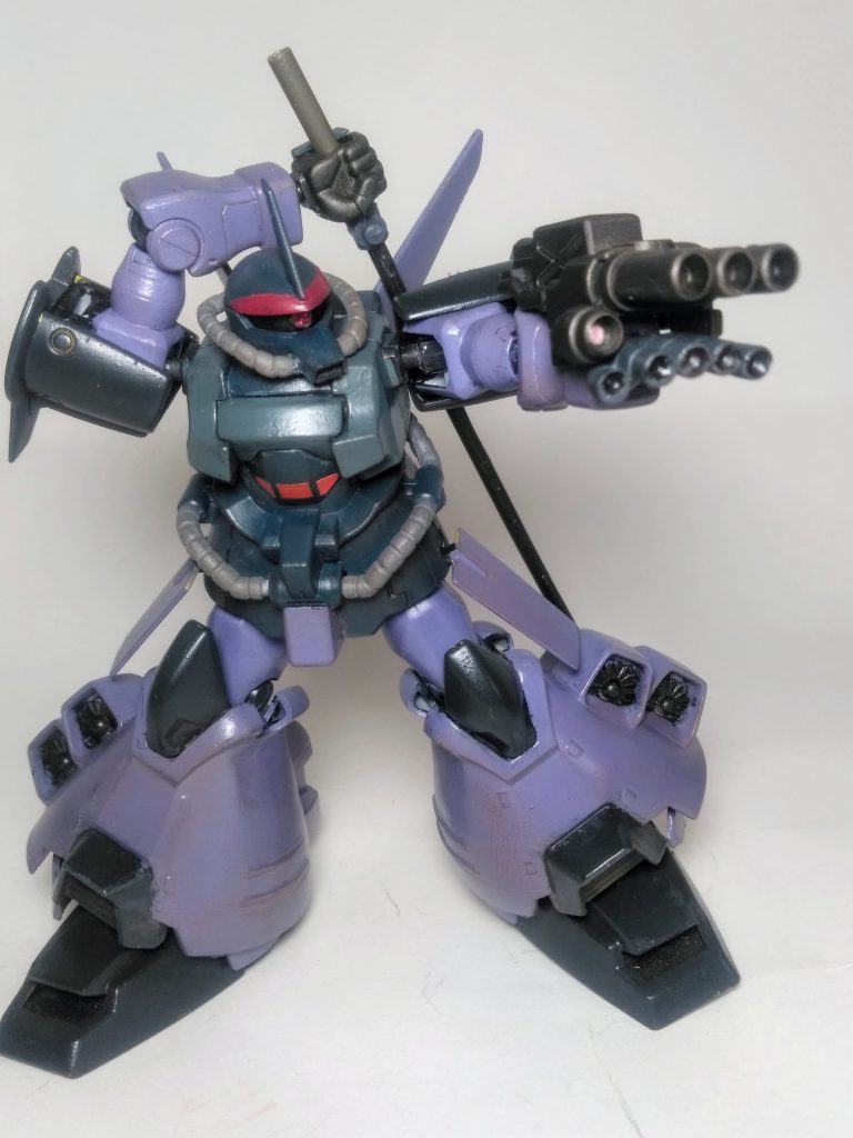 重火器だけでは隙が出来ます 🧐なのでグフの定番 35mmガトリング砲 😤💨 だけど装弾数が少なくそう 😩だからオプション兵装の5連マシンガンも逝っときますか❗ 🤣🤣🤣