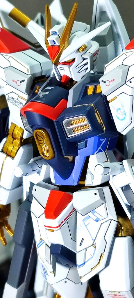 次はディティールアップにチタニウムフィニッシュ塗装も組み合わせたいです。