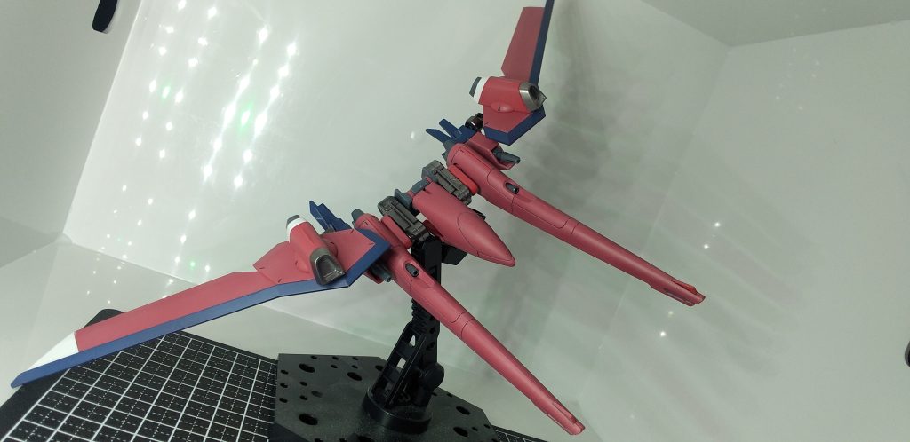 射撃武装に特化した新型ファトゥム。