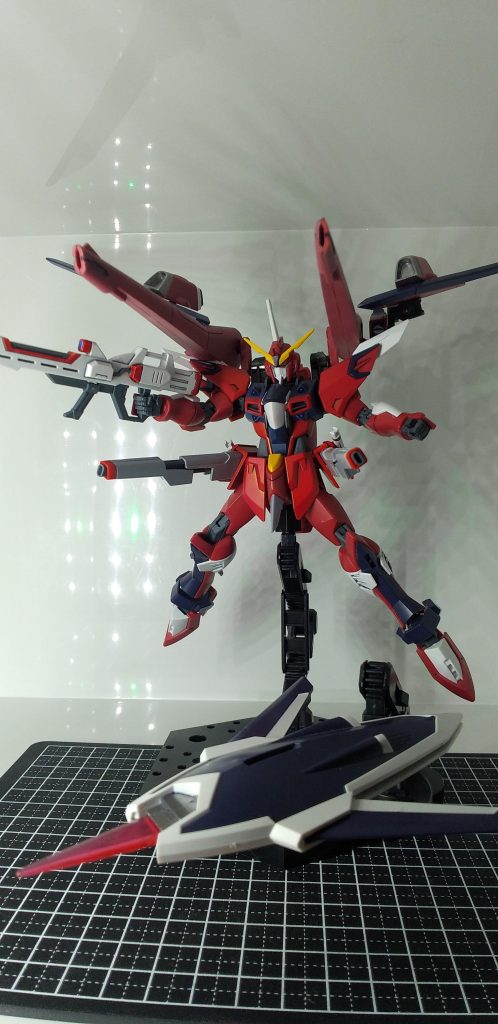 最後にフルバースト!!インフィニットみたいな格闘寄りではなく、初期ジャスティスの万能機っぽさを出してみました。閲覧頂きありがとうございました。