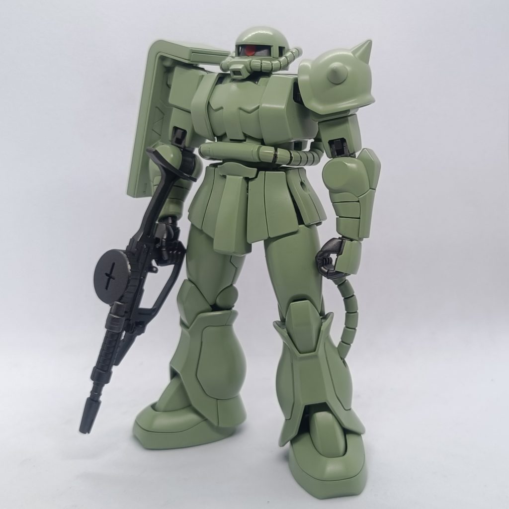 作品名：HGUC #241 MS-06 Zaku II Monotone Type A<p>Commission work by @neorainsky on Instagram. This is a light background photograph test for the kit.</p>