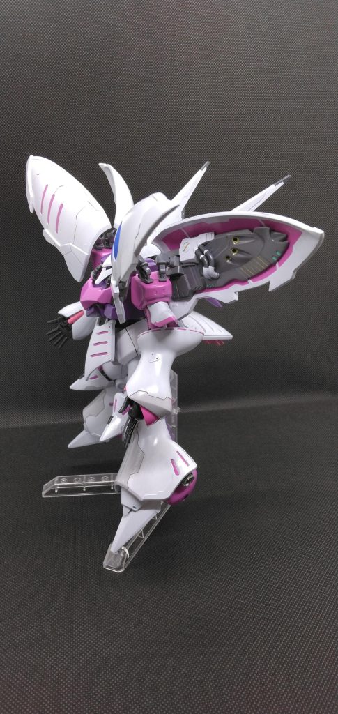 肩部にアーマーを追加とバインダー接続部を一部変更しバインダー内部を塗り分けしました