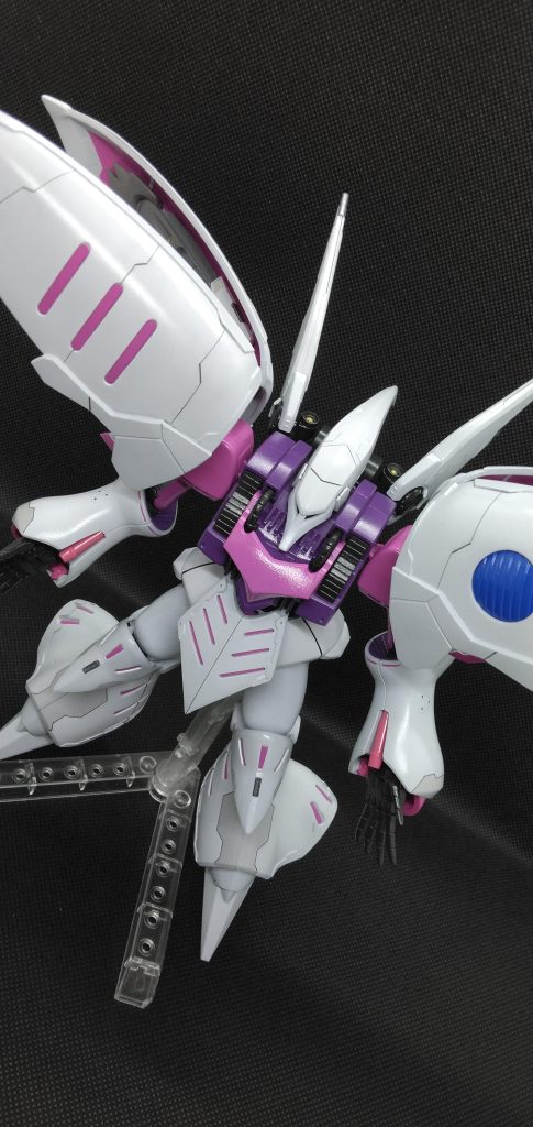 頭部はパテとプラ板でディテールアップ