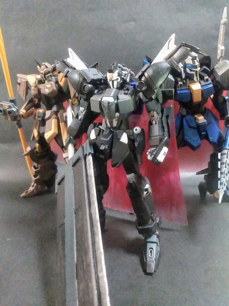 折角だから他のメンツと揃い踏み 😁どうですかねぇ?…「ブラック ナイト スコード」っぽい ですかねぇ…🤔うん❗❗ダメ❎だ コリャ❗❗❗ 😩⤵️