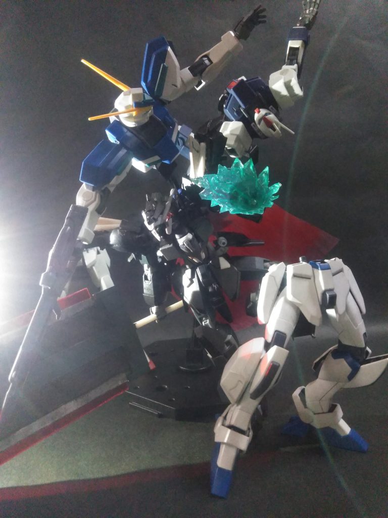 漫画内でコノ狂戦士に成った時は胸熱でした🔥『獣ジミた戦闘スタイル❗見境が無くなる❗❗鎧に支配される❗❗❗肉体が壊れても尚、闘わされる❗❗❗❗』イヤ❗「三浦先生」 DONだけ読者を歓喜させてくれるんだろう⤴️  😭💦💦 流石です❗❗ 🙏🙇