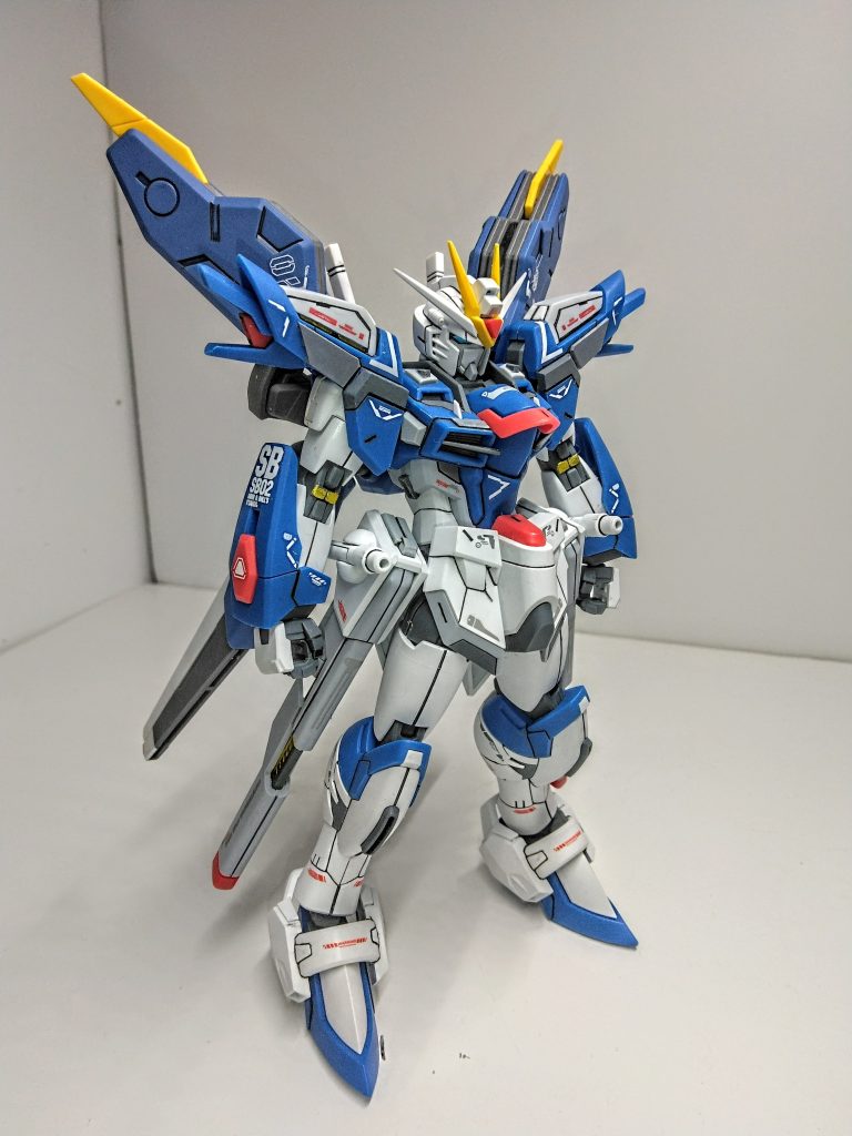 羽はどうしたかって？残念ながらあの被弾面積がおおきくドラグーンの一つでもついていないウィングは撤去しました。(マジでライフリのウィングはかっこいい。めっちゃくちゃカッコイイマジで!!)