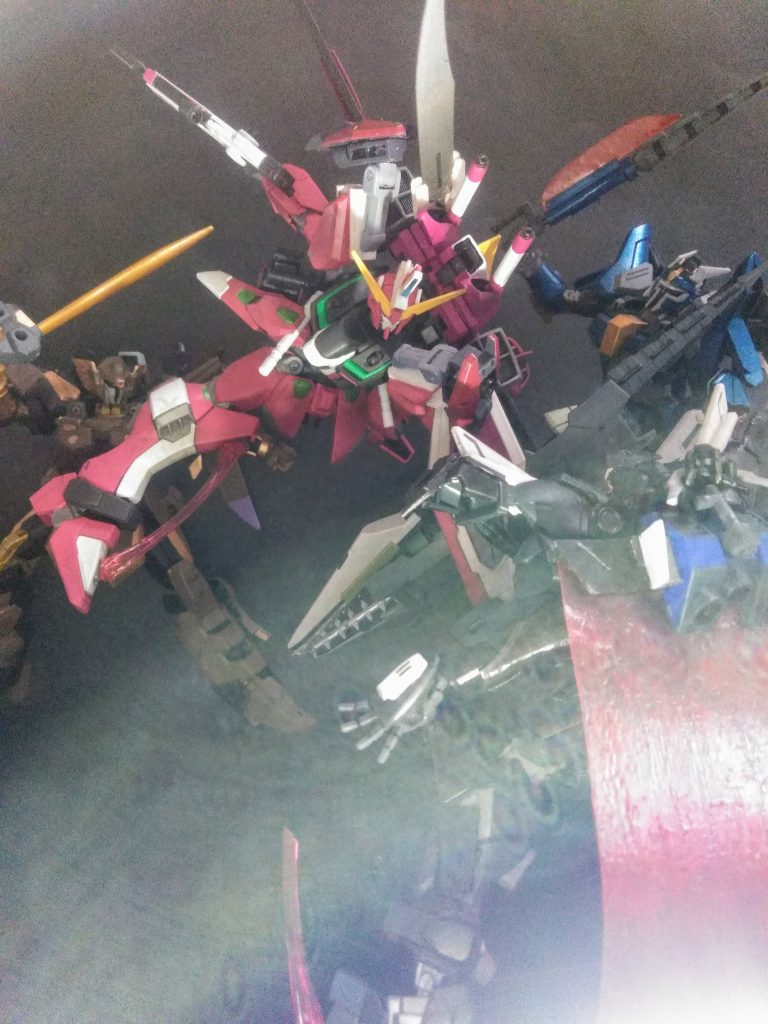 でも「アスランくん」が主人公の一人 😳その通りだけど違和感を感じているのは「UP主」だけ? 😩 足癖の悪い「アスランくん」はチャンスとミレバ直ぐ足を出す❗❗