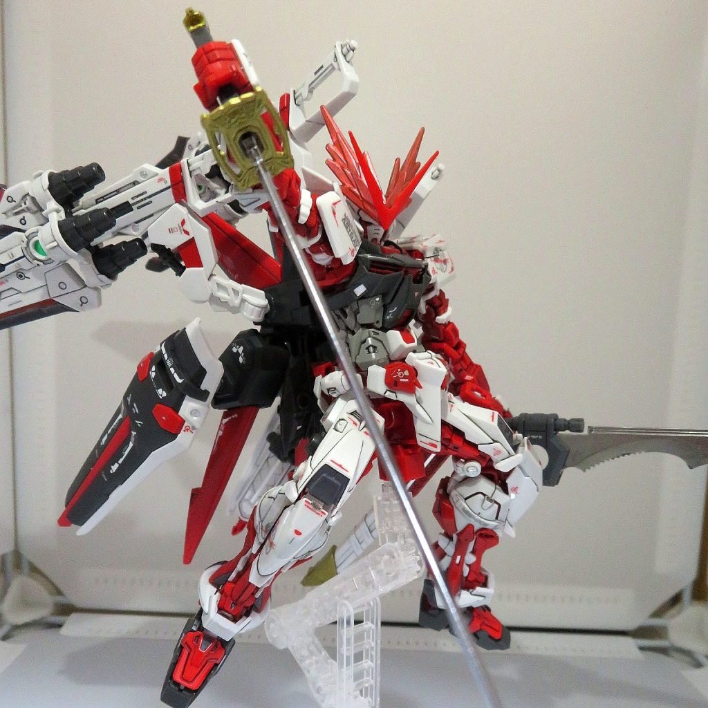 RG ガンダムアストレイレッドドラゴン｜らり～さんのガンプラ作品