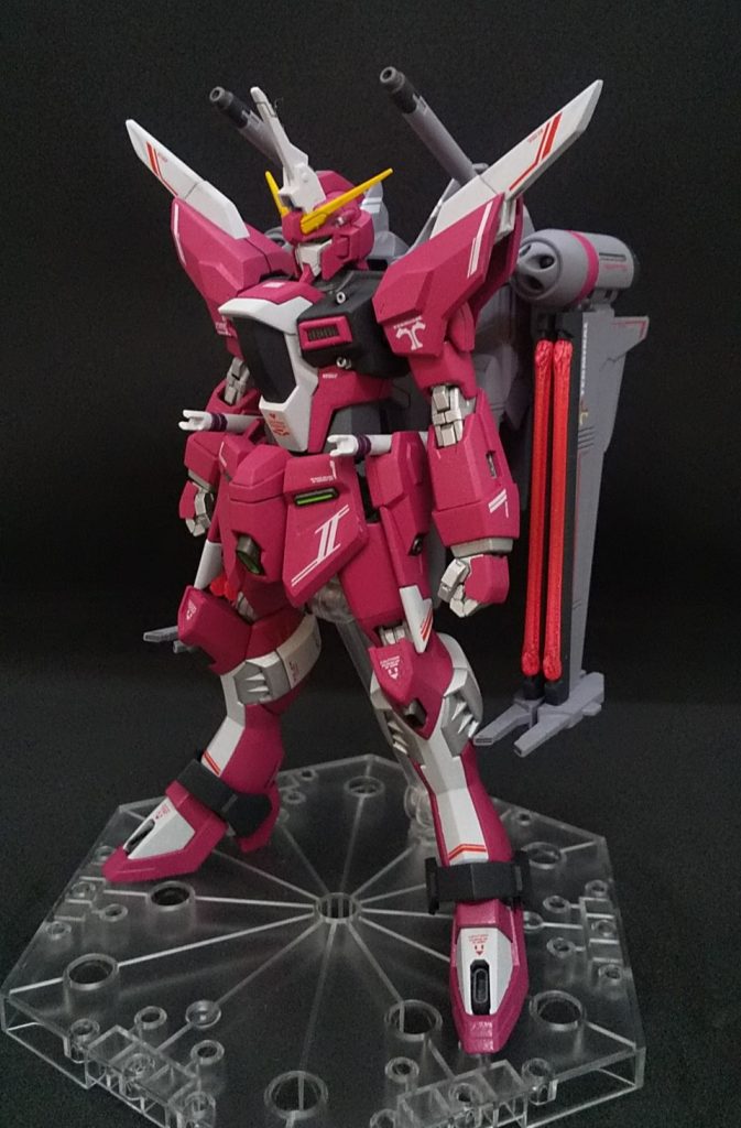 ストレート組み、全塗装ですバックパック収納状態