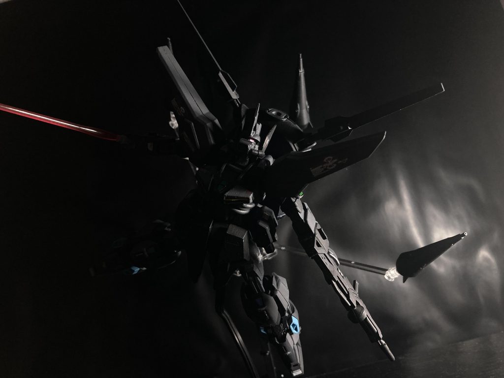 無双するプロヴィデンスザクG！本編でもまず練習をしてから本番を書いてと、特にこだわったシーンなのでほかよりも思入れがあります 