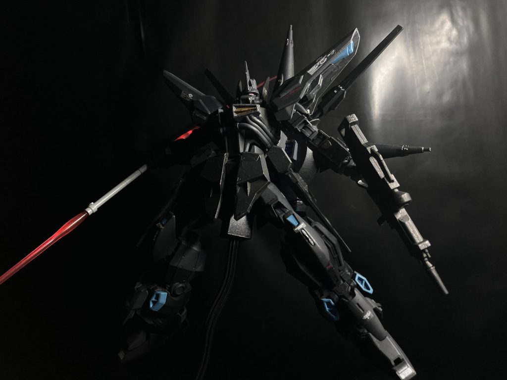 かっこいい…この機体撮影日が2024年 6/21原型が完成したのが2024年2月19日合計した制作時間は5日程度とかなりすんなり完成した機体ですね！そしておそらくUpdraftの機体で1番遅い時期に作られた機体でもありますそんなことはどうでもいいと！早速行きましょう！