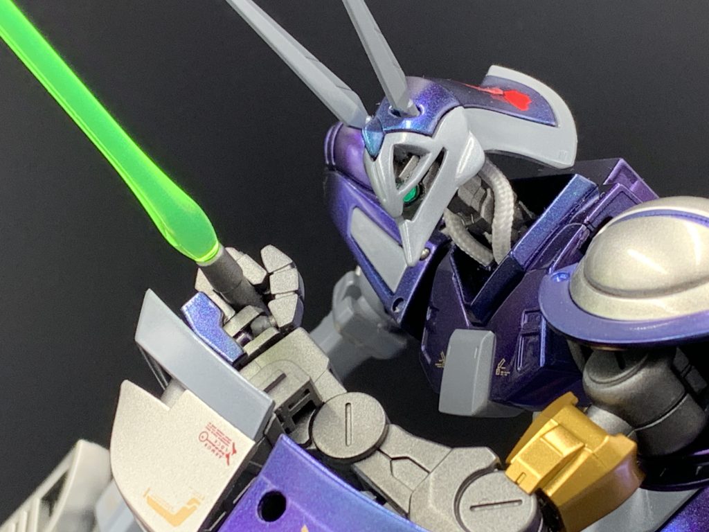 頭の三角形の箇所は、Twitter(現X)で、バウンド・ドックのデザイン案をされた小林誠さんからアドバイスを貰い、切り飛ばしました。著名人と繋がることができる点はSNSの利点ですね。