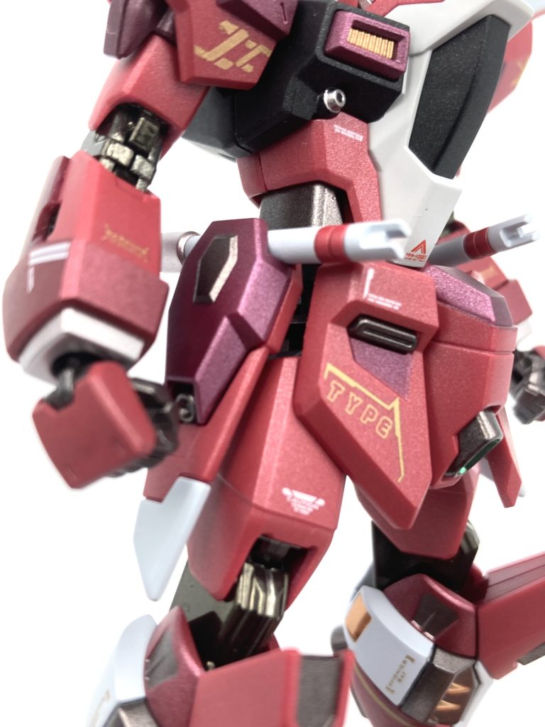 HGインジャ弐式 メッキ風塗装–2枚目/制作者：@machi_5oooo