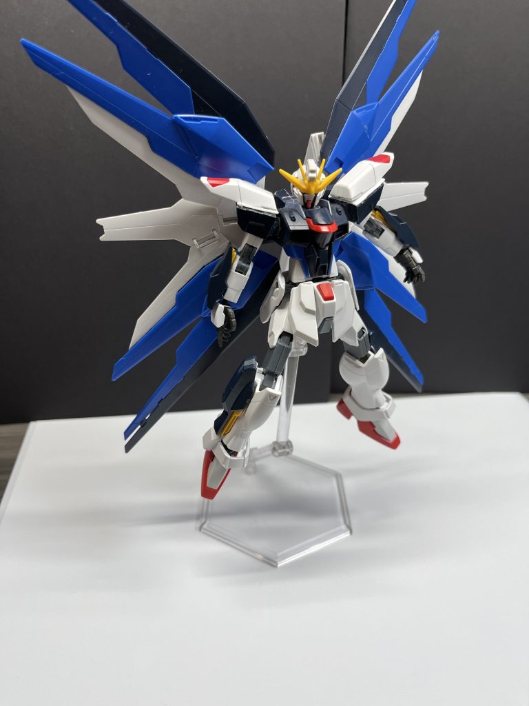 未完成なので肩も施策途中ですし今回色も一切塗っていません。(色味に違和感がないのはたまたまです)